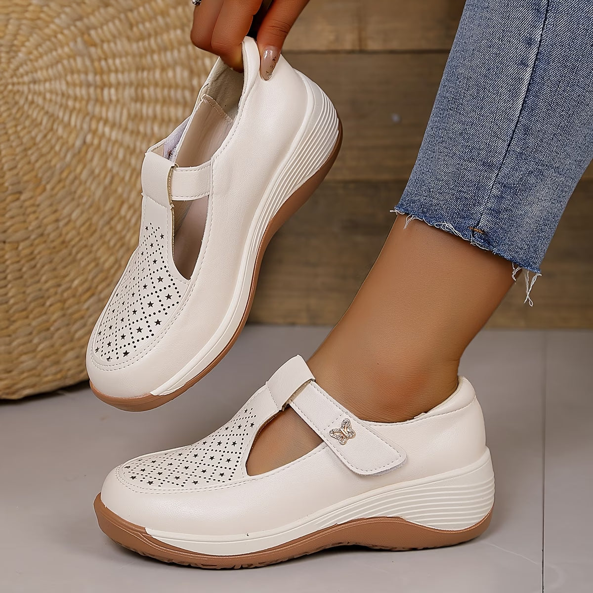 Lamra Orthopedic Shoes 2026