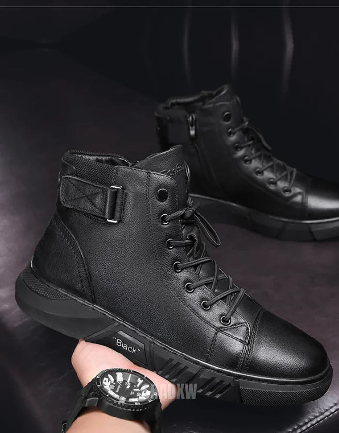 Baskets montantes en cuir noir