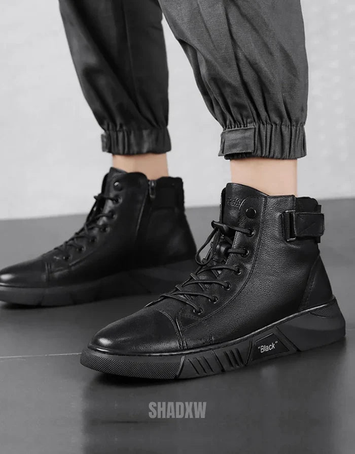 Baskets montantes en cuir noir