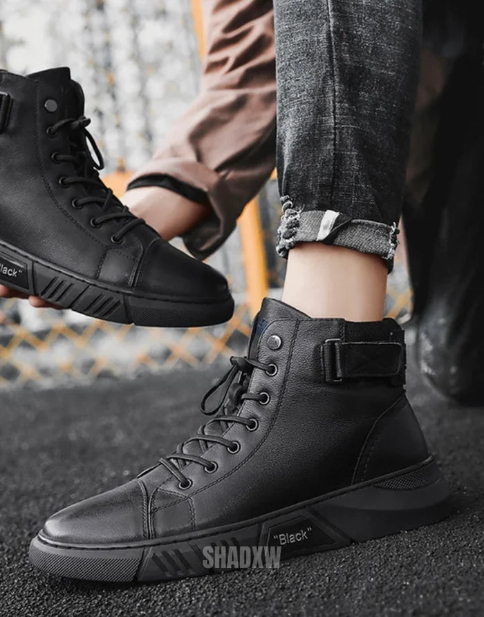 Baskets montantes en cuir noir